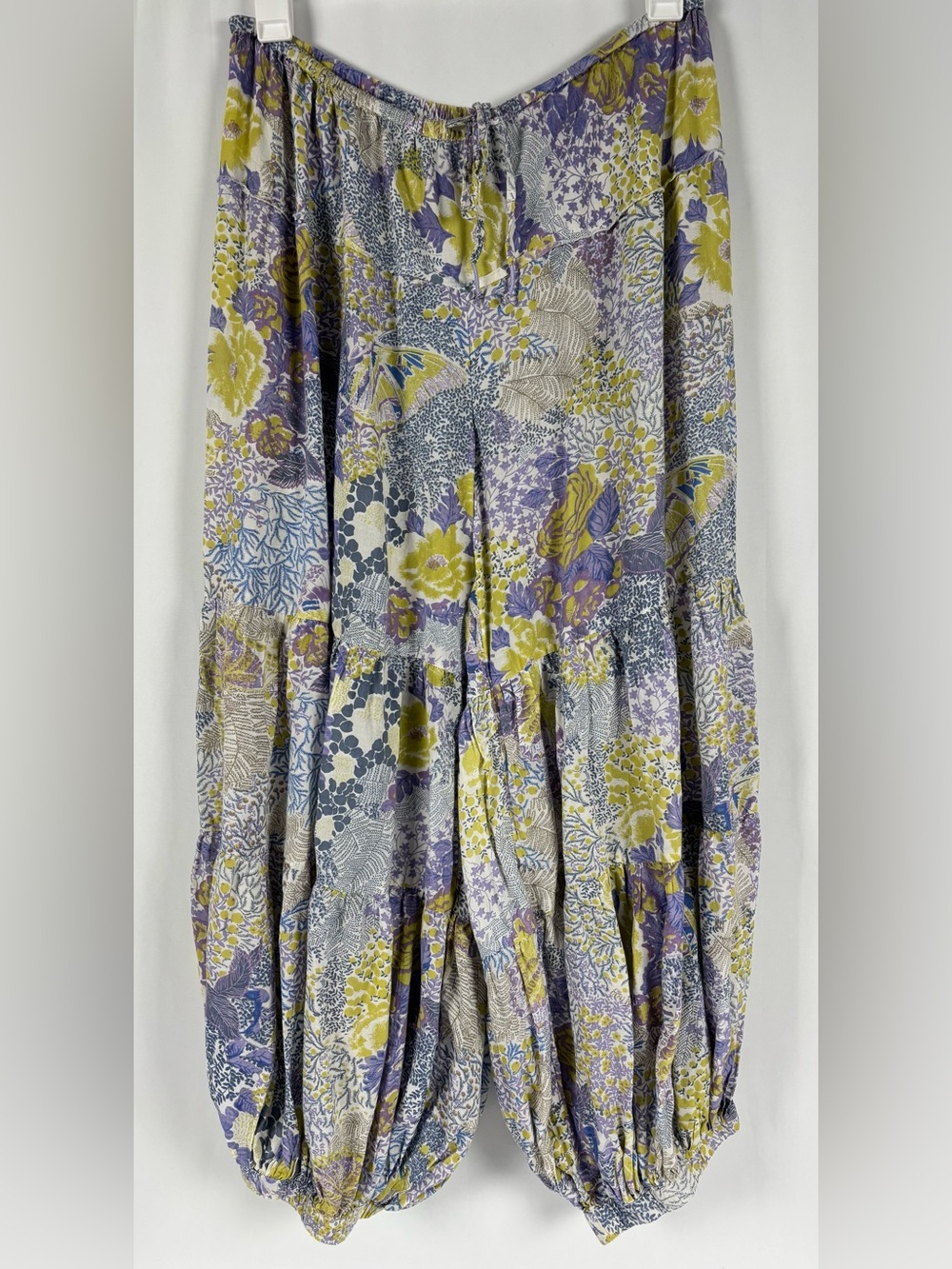 Anthropologie Tie Waist Fairycore Floral Butterfly Patterned Balloon Harem Pant - Picture 2 of 9